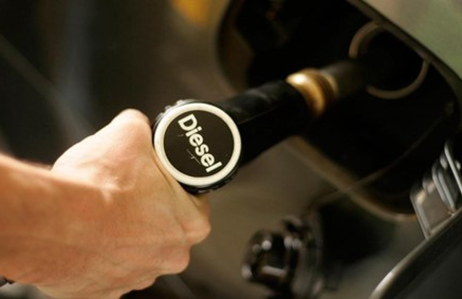 Ринок дизельних авто в березні скоротився