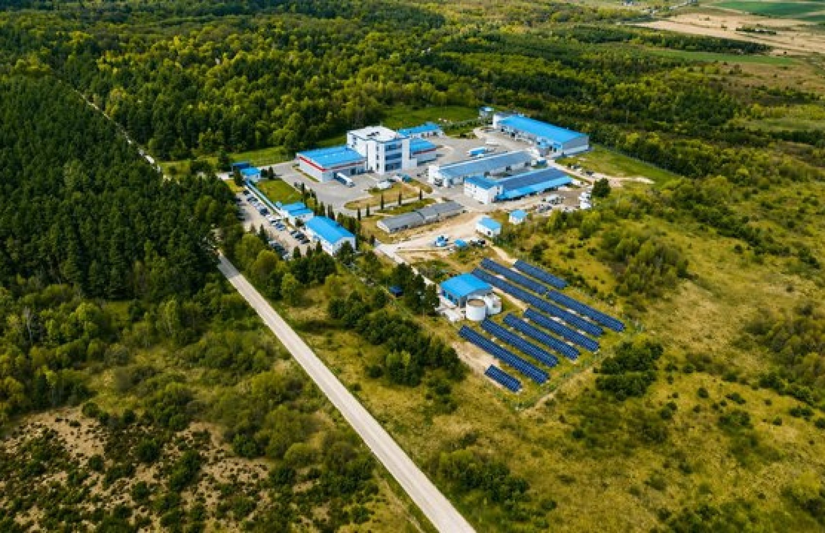 Власна генерація: виробник кормів Kormotech запускає нову сонячну електростанцію на Львівщині