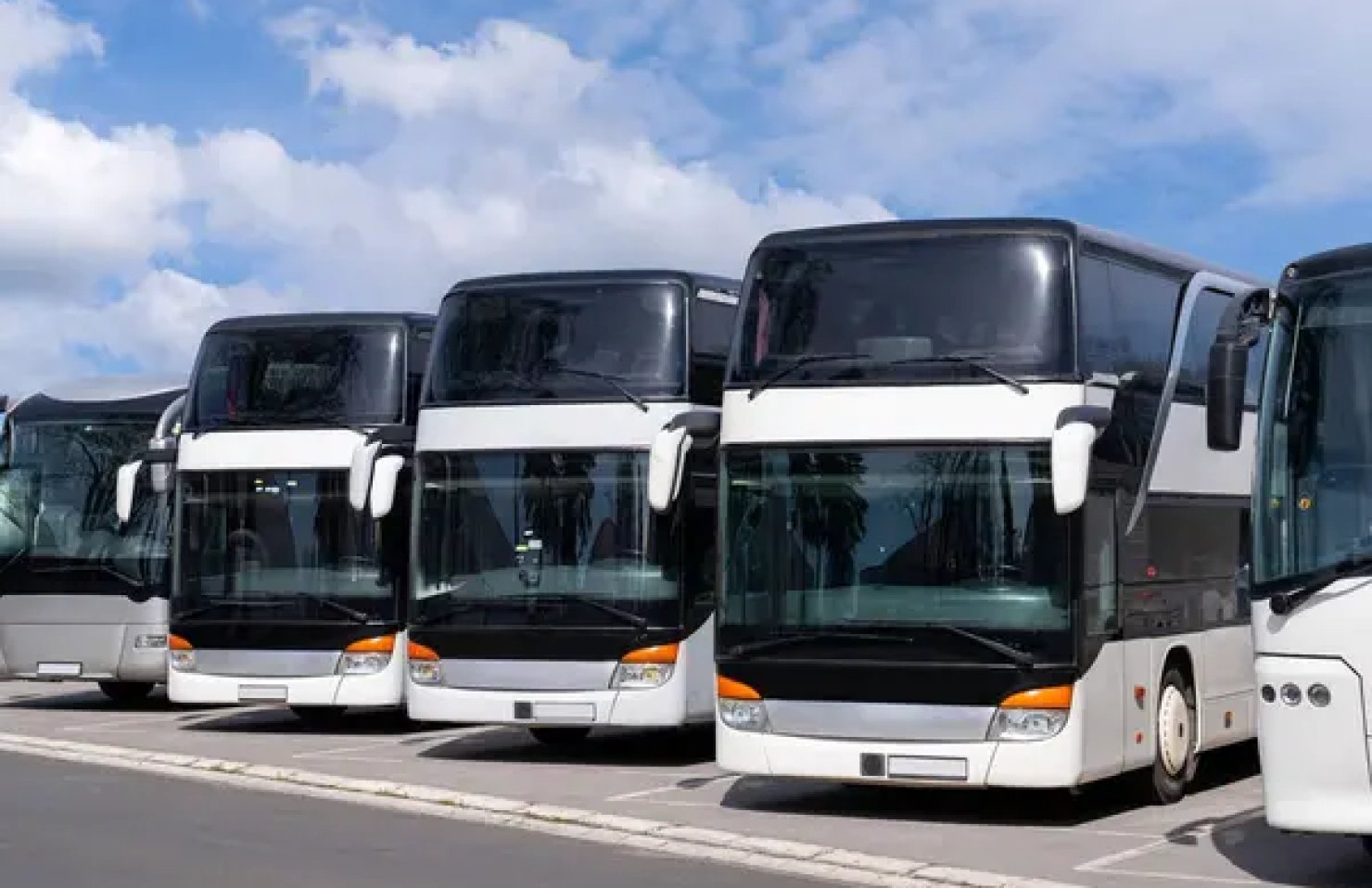 Від Sprinter до ЗАЗ: які автобуси купували українці у липні 2026 року
